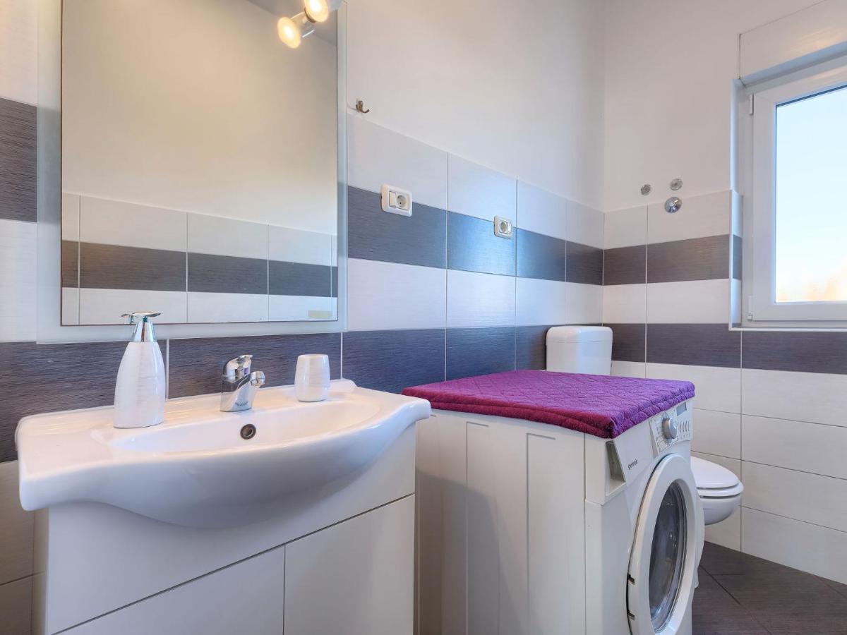 Apartment Laura By Interhome Galižana Exteriér fotografie